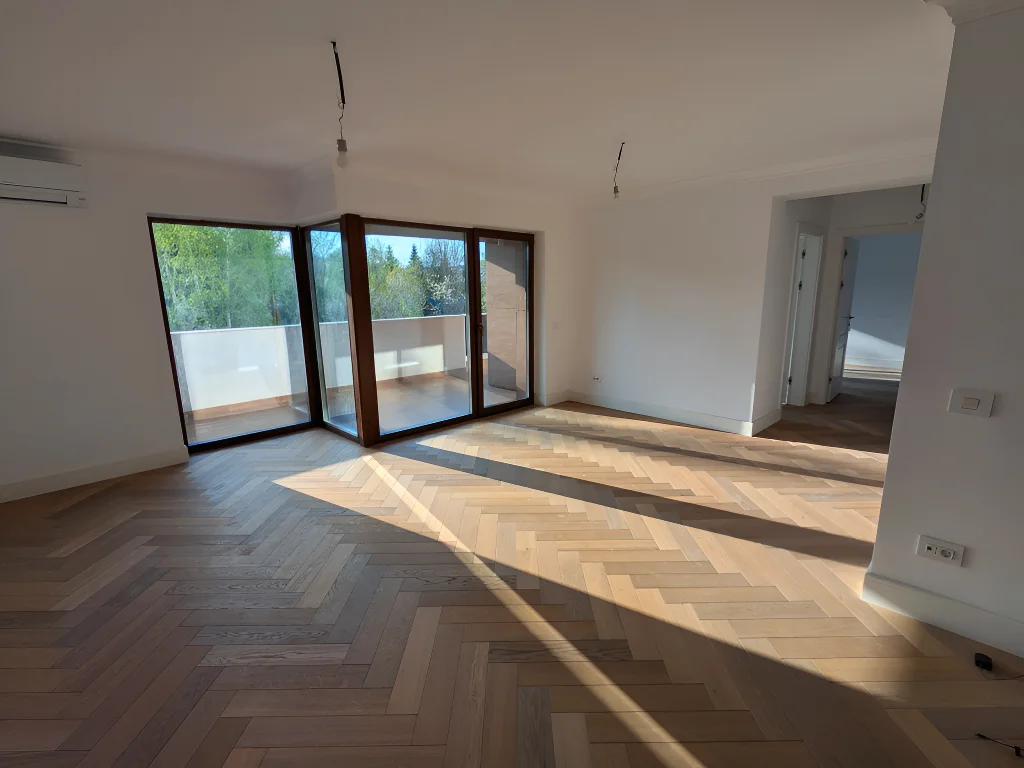 Apartament vanzare-cumparare Sector 1 Bucuresti camera mare